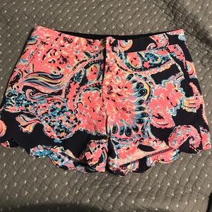 Women’s shorts size 10
